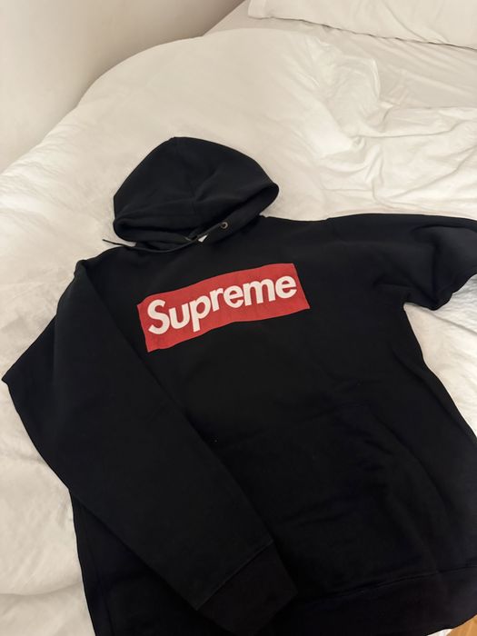 Hoodie / sweatshirt supreme