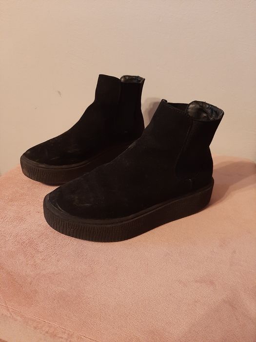 Buty reserved 33