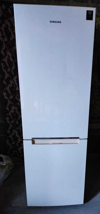 Холодильник самсунг