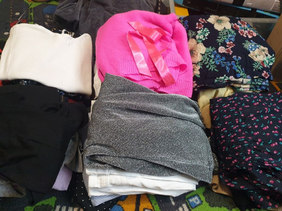Paka 50szt ubrań damskich