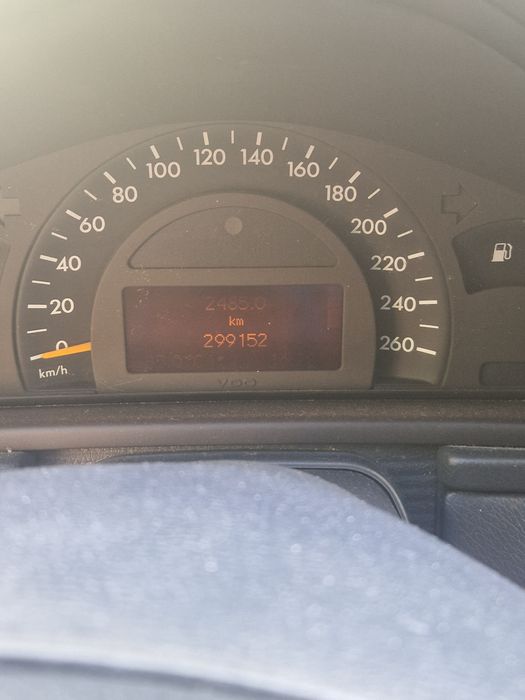 Mercedes  2002 rok