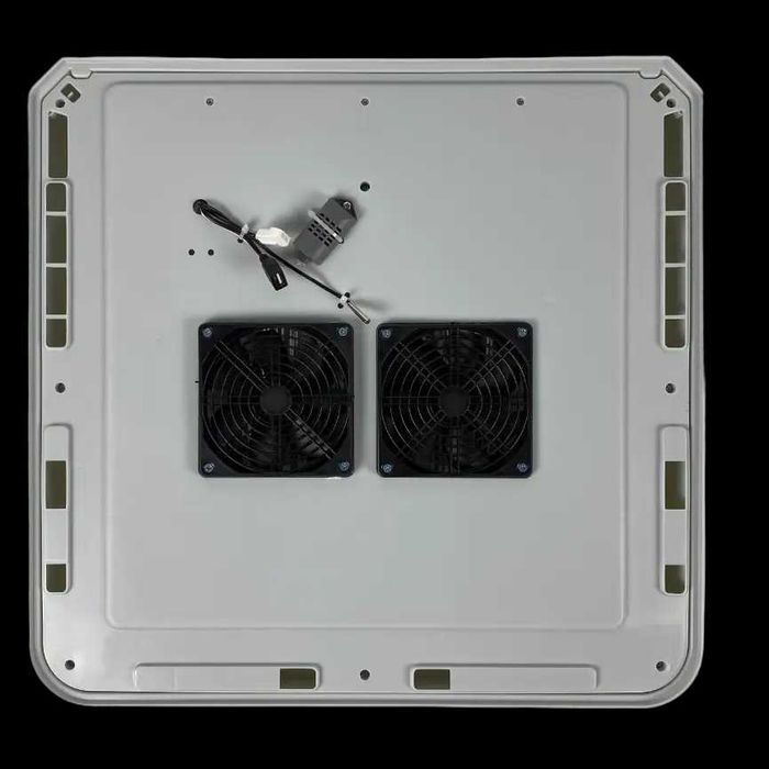 Інкубатор  повний автомат Птаха 180-OR (220/12в)