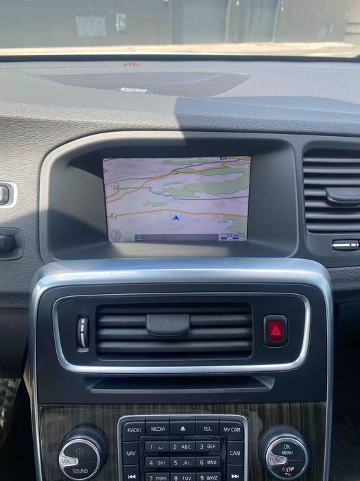 Volvo V60 Plug-In Hybrid Summum D6 AWD