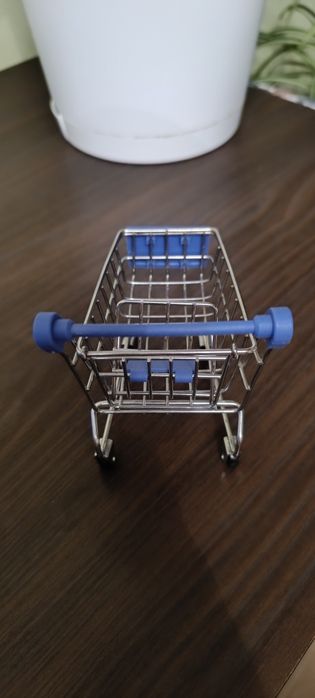 Декоративний міні візок органайзер.