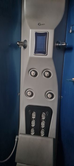 Душова кабіна бокс з гідромасажем та мультимедією CUNA