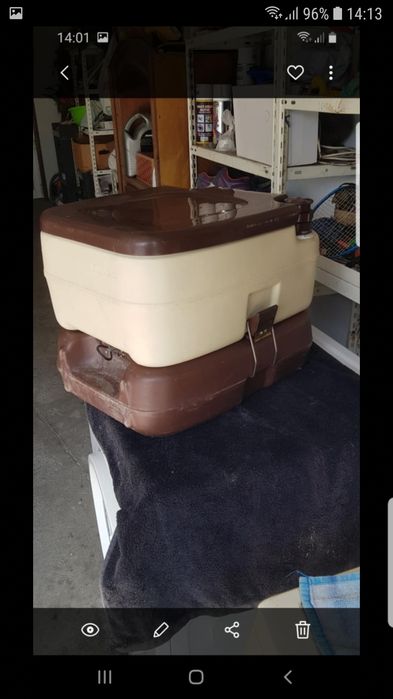 Caxete portatil para autocaravana