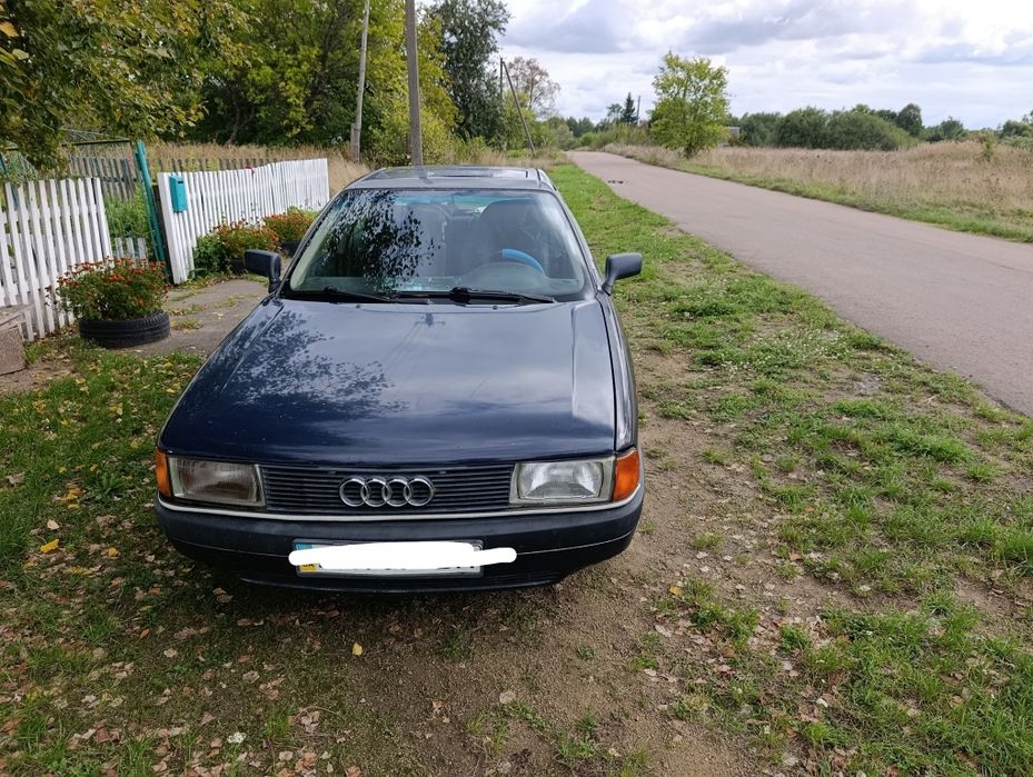 Продам авто Audi 80s  1.8