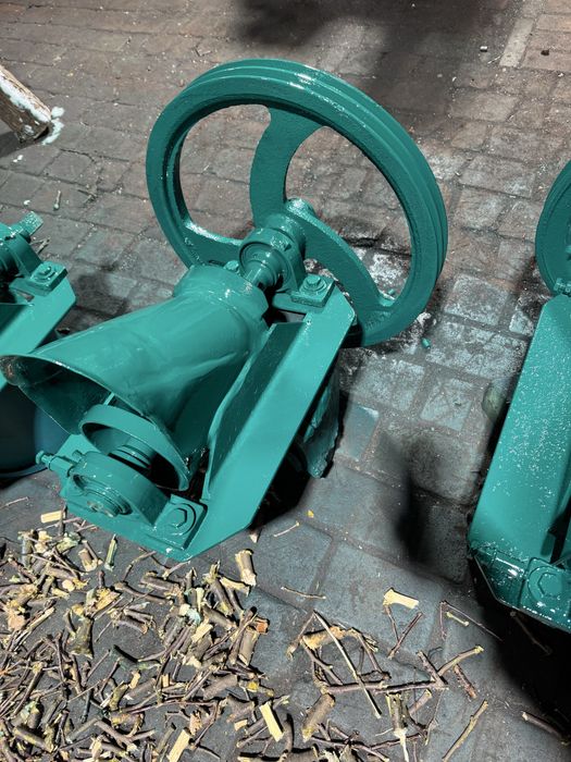 Шнековий подрібнювач гілок до мотоблока.