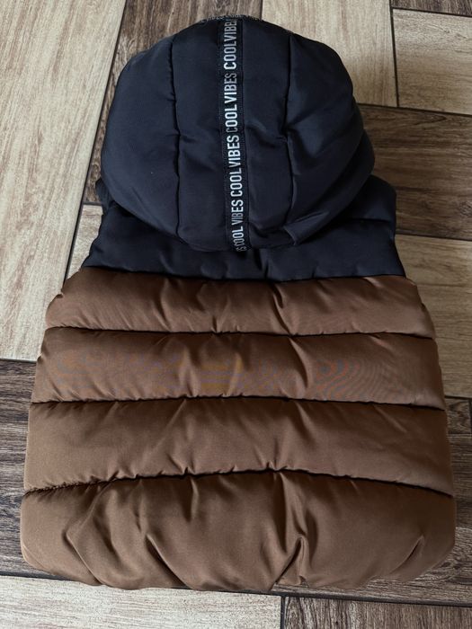 Жилетка , безрукавка дитяча F&F 9-12 міс тепла