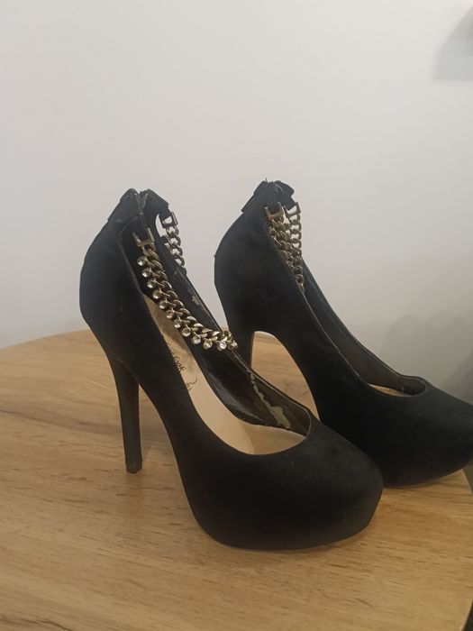 Szpilki roz 38. Platforma