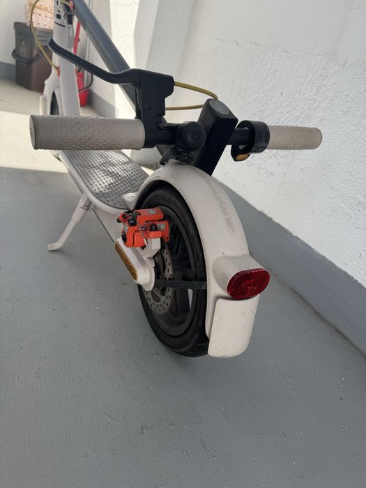 Trotinete Mi Electric Scooter 3