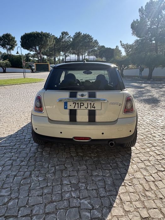 Mini Cooper D (2008)