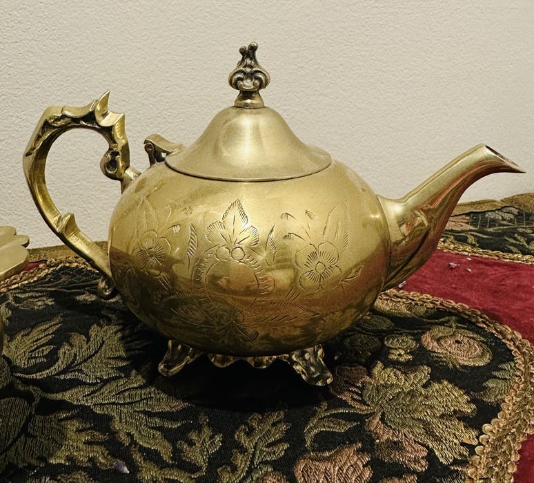 Mosiądz czajnik mlecznik
