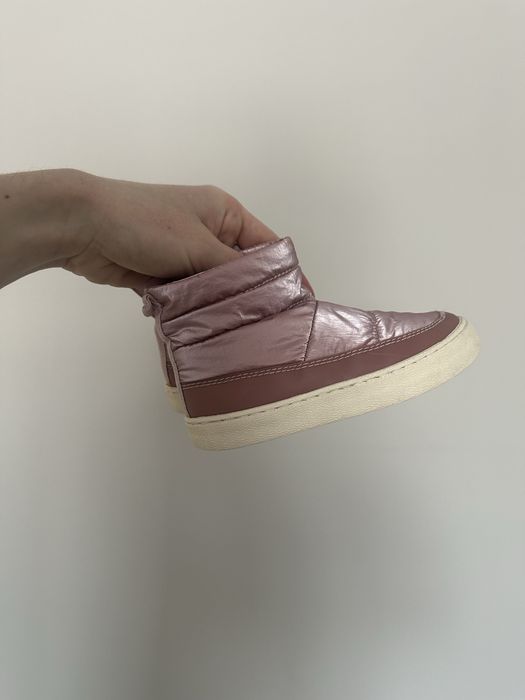 Продам zara ботики 25 розмір 15,5 устілка по бірці