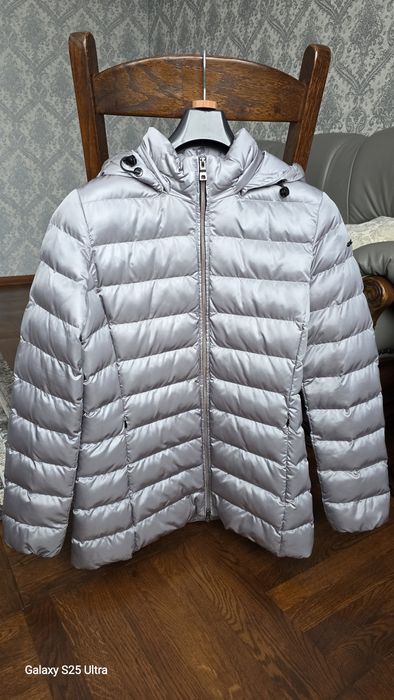 Куртка зимова жіноча