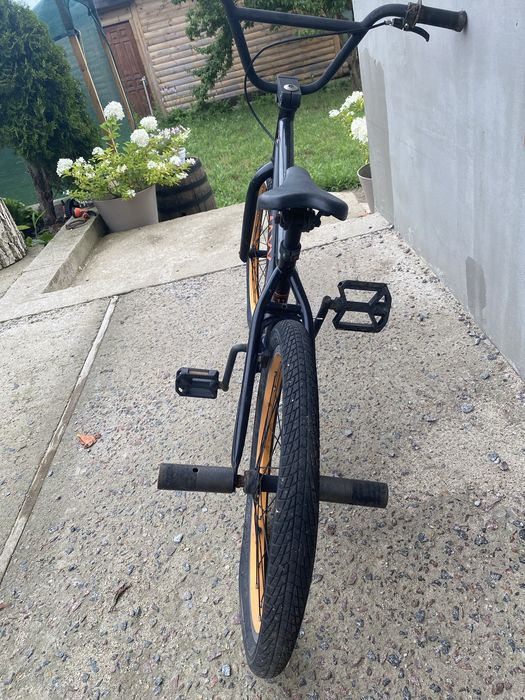 Велосипед bmx (торг присутствует)