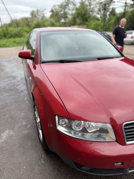 Ауді а4 б6 2001 1.6 бензин,в гарному стані