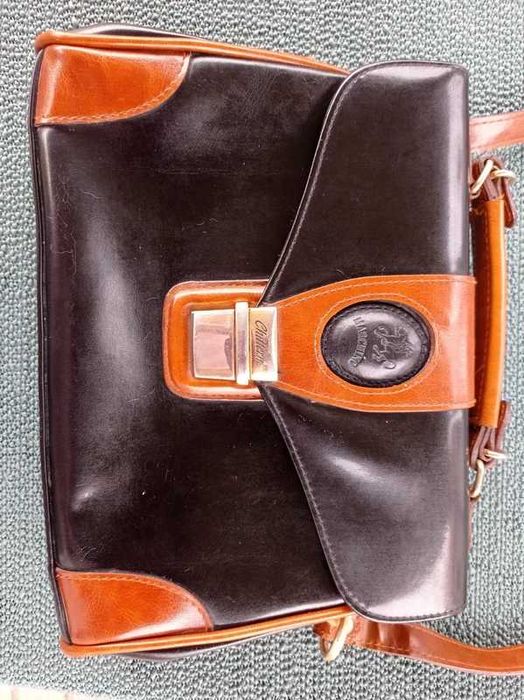 Torebka damska skórzana Armando Machino