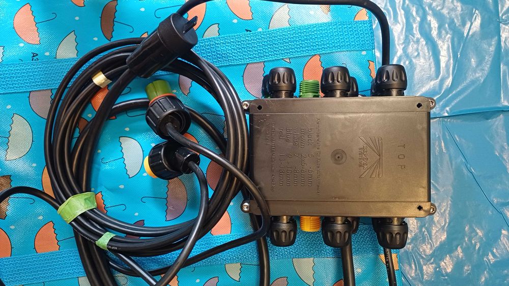 Електрична розподільча коробка Aspock 76-6430-007