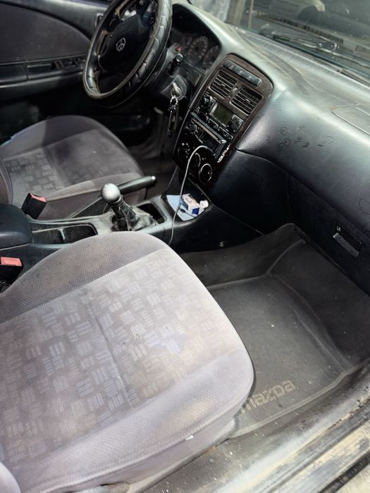Продам авто тайота авенсіс 2001 р