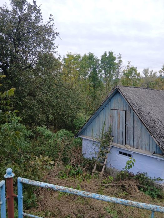Продам газифікований будинок з приватизованою земельною  ділянкою