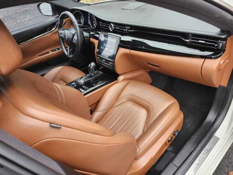 2017 Maserati Quattroporte