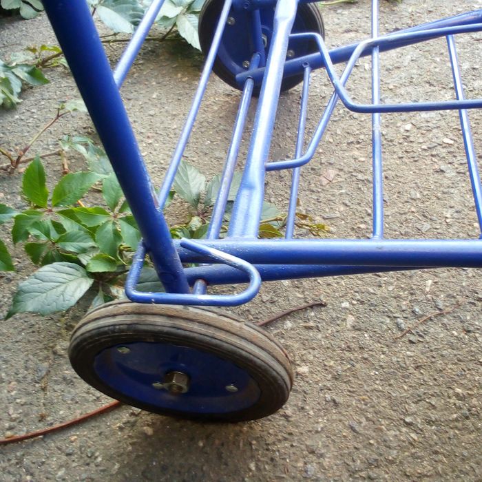 Тачка /кравчучка