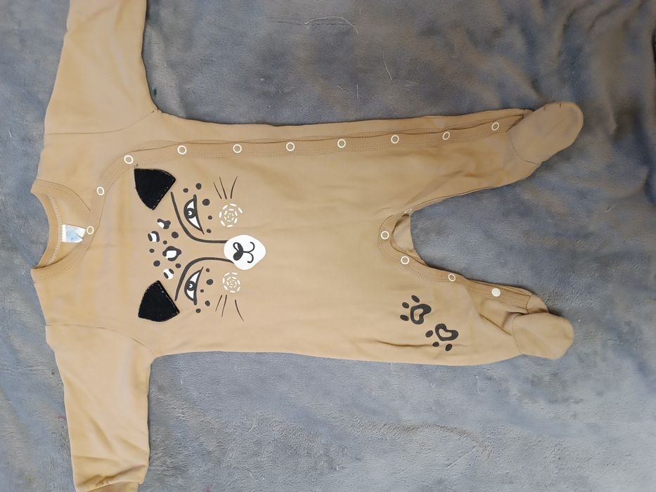 Продам человечки для девочки 68-74 размер