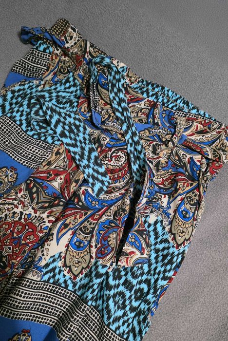 Spodnie z wysokim stanem, szeroka nogawka 34 - wzory