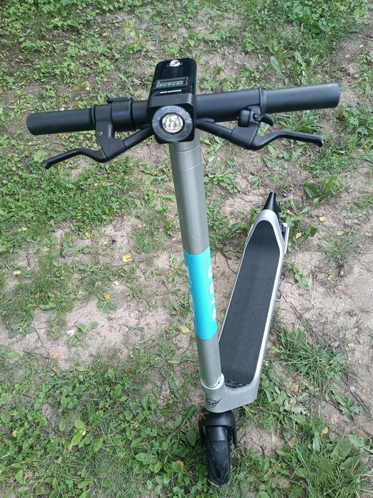 Електросамокат Bird Two