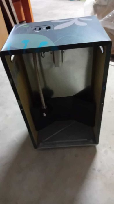 Aquecedor a gás com  mangueira e redutor para ligação a botija.