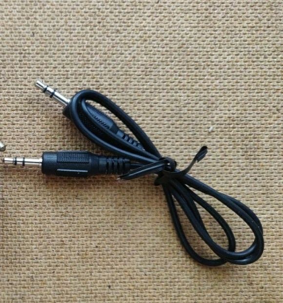 Шнуры разны,переходники для аудио техники.