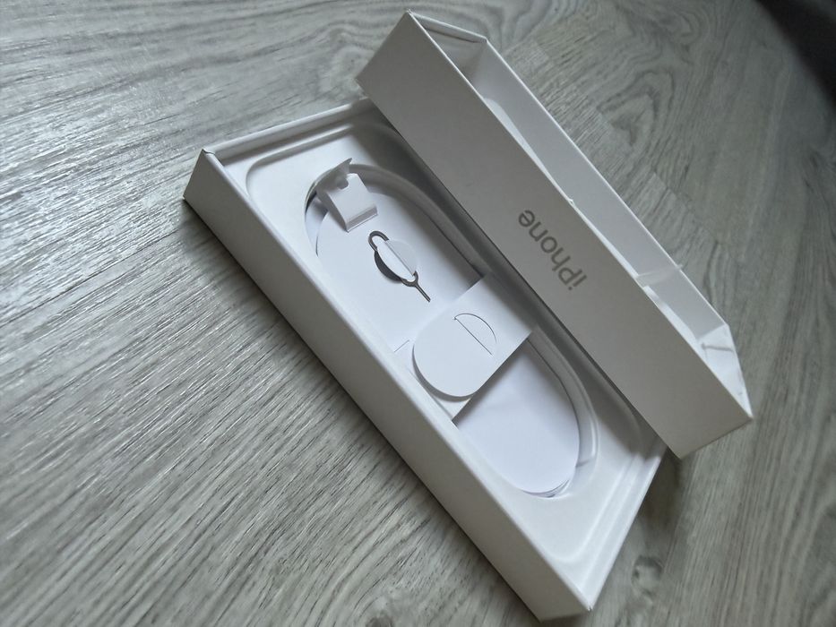 Estado impecável, sem riscos, usado com capa desde o primeiro dia!