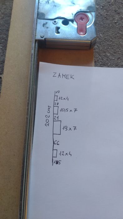 Zamek wielopunktowy do drzwi