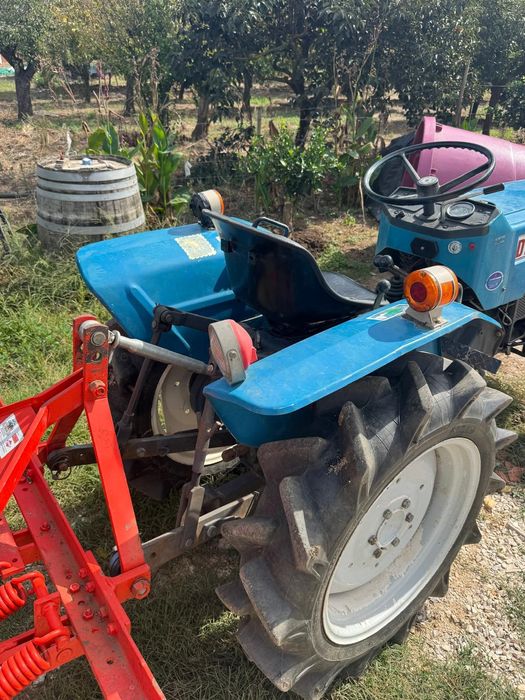 Trator Mitsubishi D1650