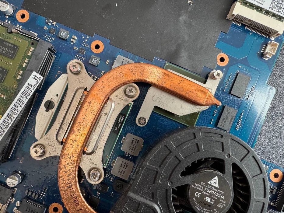 Материнська плата SCALA3-17 Rev 1.0 для ноутбука Samsung NP300