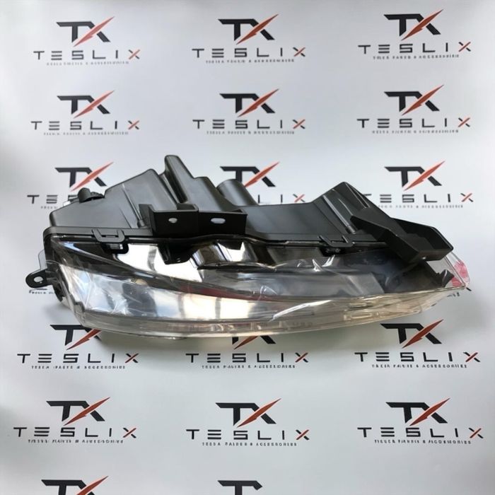 Протитуманна фара ліва (LH) EU Tesla | Каталожний номер: 1624797-00-A