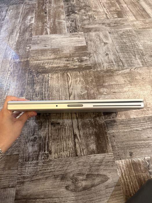 Laptop Apple MacBook Pro model A1260 2008r