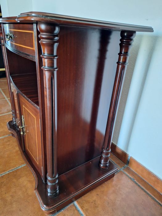 Mesa Apoio Consola Madeira Nogueira Estilo Inglês Vintage