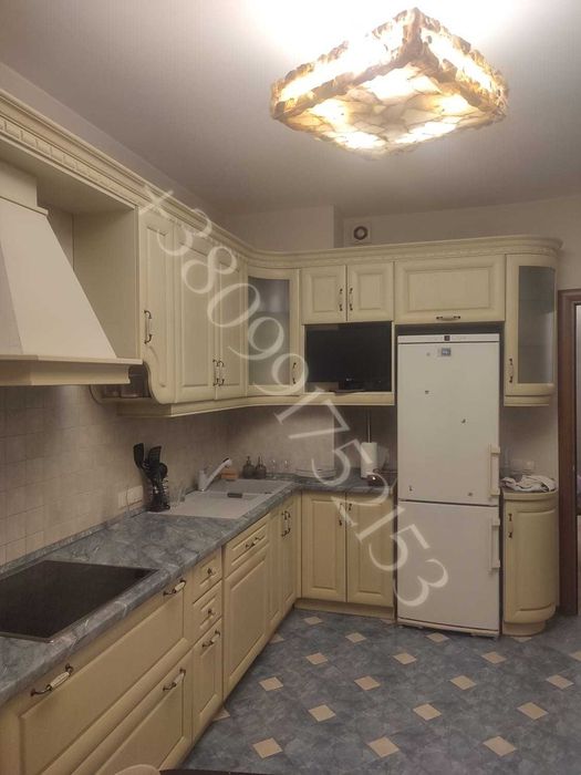 3 к. квартира біля м. Лівобережна без комісії