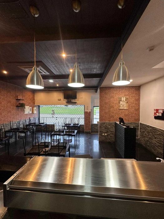 trespasse de pizzaria na amora