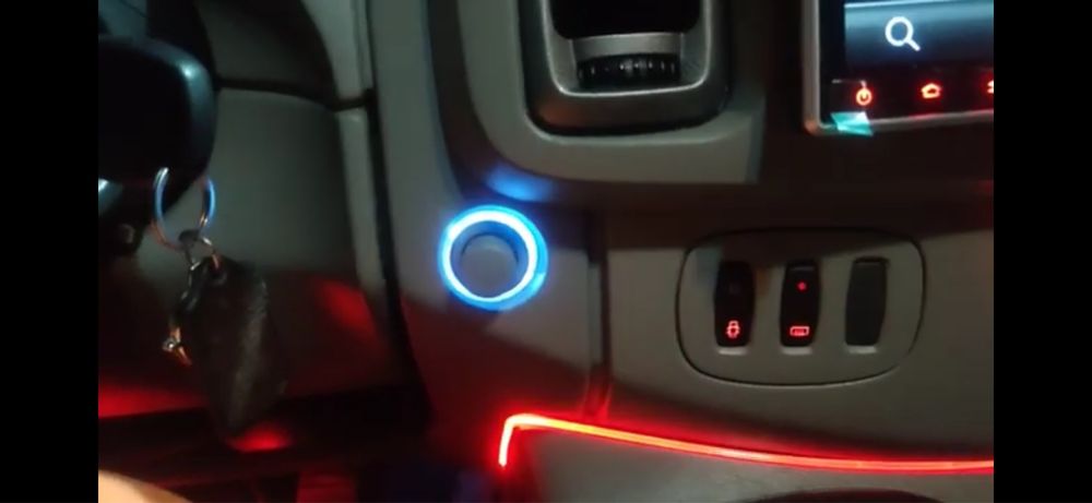 Насадки на прикурювач з підсвіткою Vivaro,Trafik,Primastart