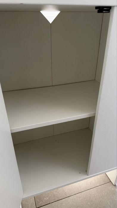 Armário c/ porta Ikea