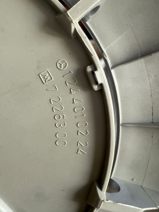 Tampão de jante mercedes