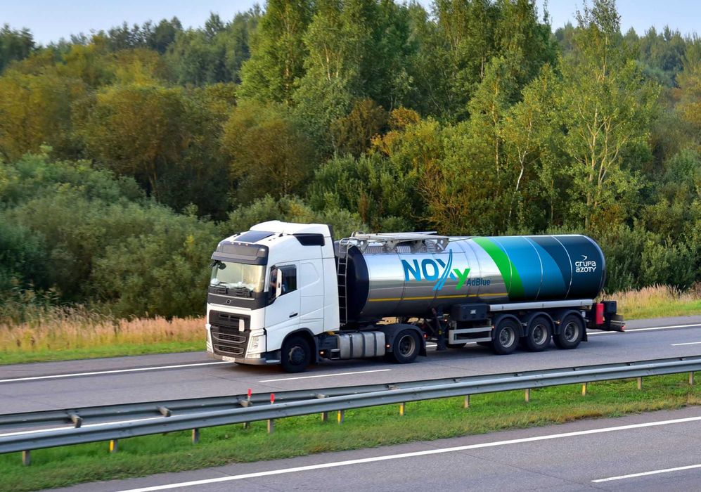 Płyn AdBlue Noxy 10L 20L 200L 1000L Całe palety Dostawa cysterną
