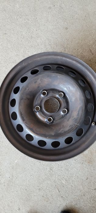 Felgi stalowe R15 rozstaw 5x112