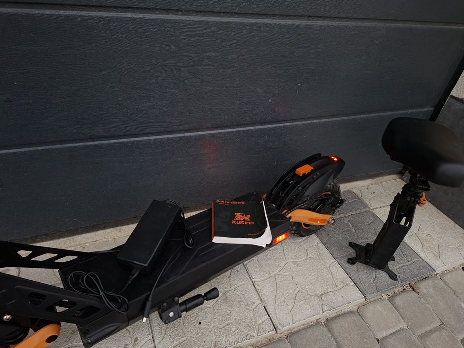 Електросамокат Kukirin G2 PRO.