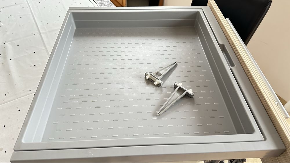 Szuflada pod piekarnik