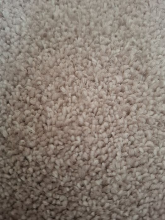 Dywan 2x2m pudrowy róż, nowy