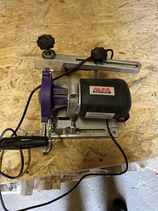 Заточний станок